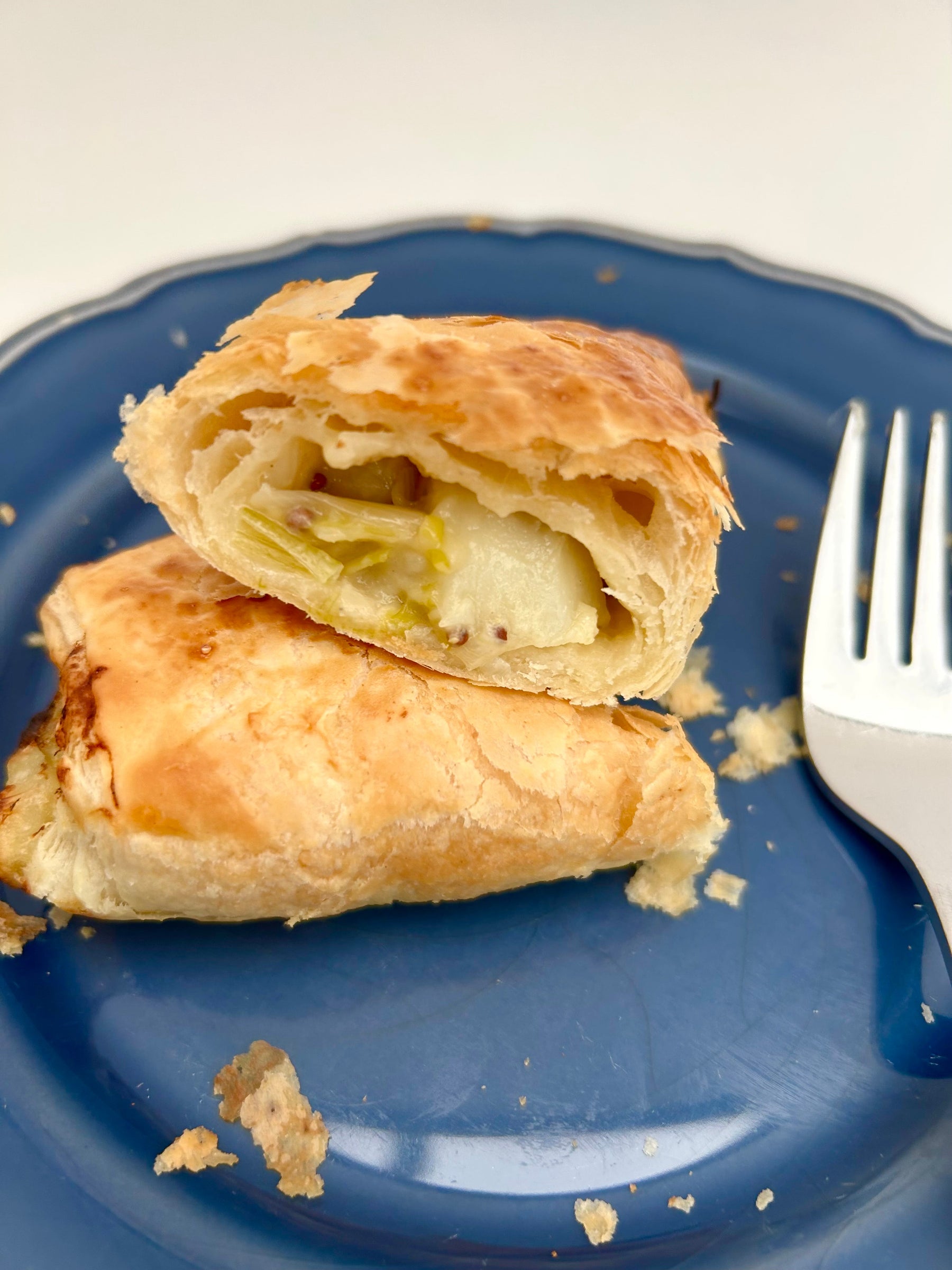 Air Fryer Cheese and Leek rolls